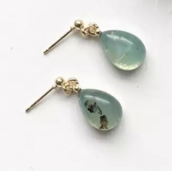 semi PRECIOUS teardrop earrings Jewelry - Semi Precious Teardrop Gentle Light Green …